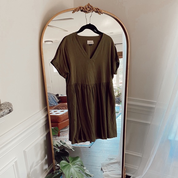 Universal Thread Dresses & Skirts - UNIVERSAL THREADS Dress